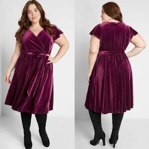 MODCLOTH Timeless Embrace Ribbed Velvet Midi Dress Red Raspberry {K39}
